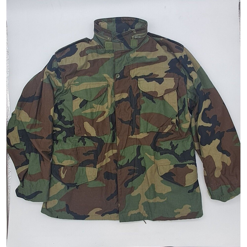 Vintage 1983 US Military Field Jacket Men's Medium M-65 Woodland Camo Scovill